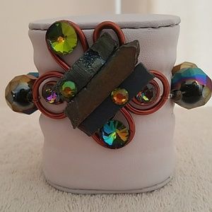 Handmade bracelet blue titanium quartz & swarovski